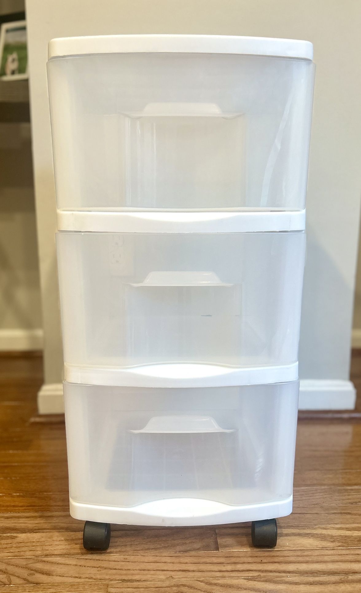 Sterilite 3 Drawer Cart – Excellent Condition!