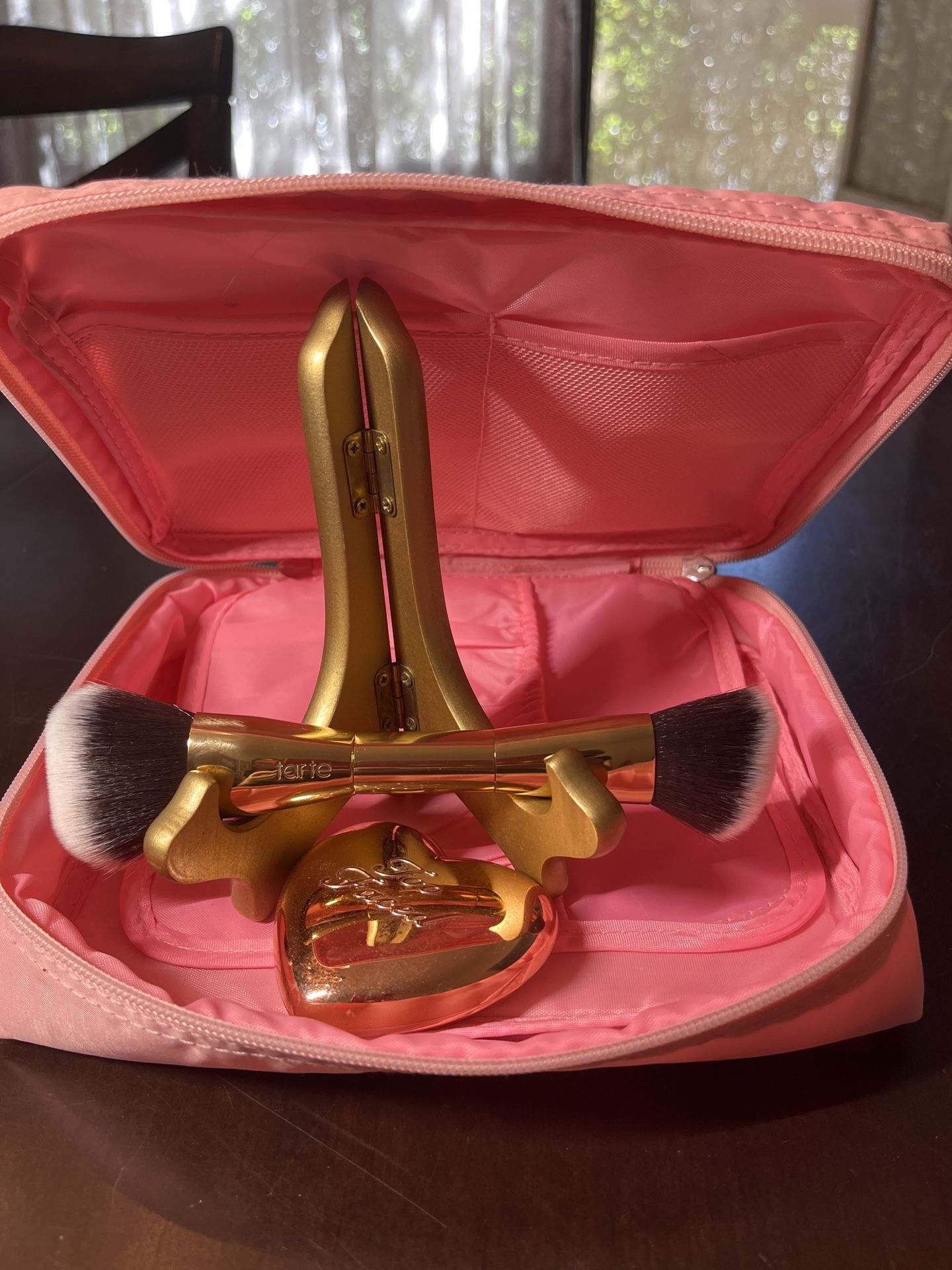 Tarte Park Ave Princess Cream Face Brush NEW