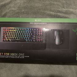 Razer Turret Mouse and Keyboard / Lapboard PC / XBOX ONE / Series. 