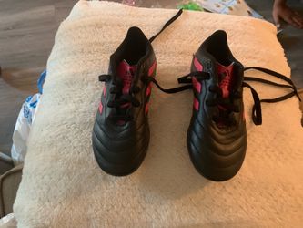 Zapatos de futbol para niña talla 11