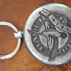 Vintage 1920 Eddie Bauer Key Ring