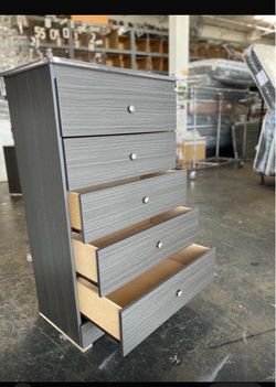 5 drawer dresser grey