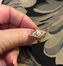 14k (REDUCED) gold small art deco Diamond Ring