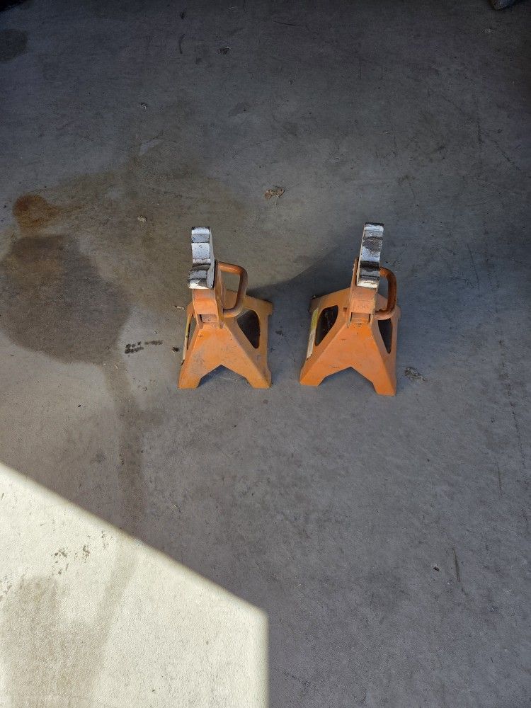Jack Stands