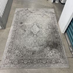 Area rug