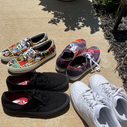 AIR FORCE SIZE 10.5 VANS SIZE 11