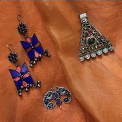 Afghan Jewelry lot. Blue-red EARRINGS + lapis silver tone PENDANT + DANGLE free!