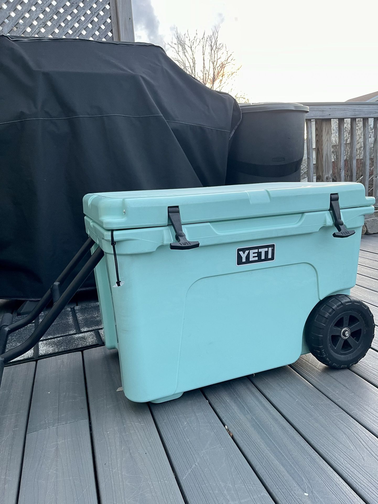 YETI Tundra Haul Wheeled Cooler for Sale in Montgomery Village, MD