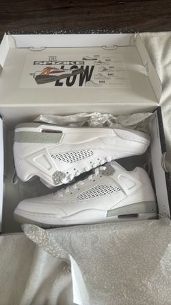 Jordan Spizike Low White Grey Sneakers