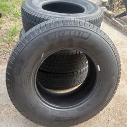 4 Used Michelin Defender 245/75 R16 Load Range E Tires