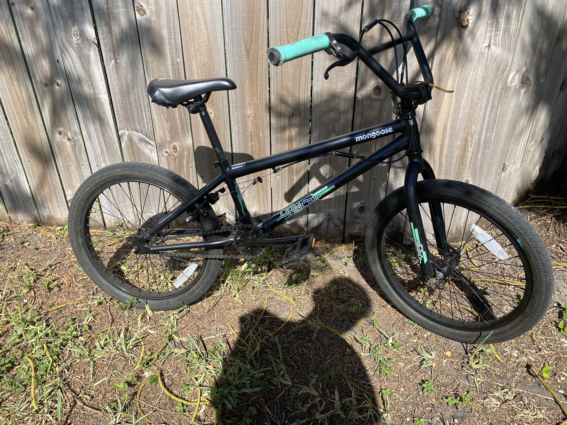 Mongoose Legion L10 BMX Freestyle Bike