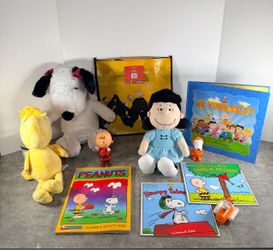 Peanuts Collection Bundle – Plush, Books, Figures & Bag