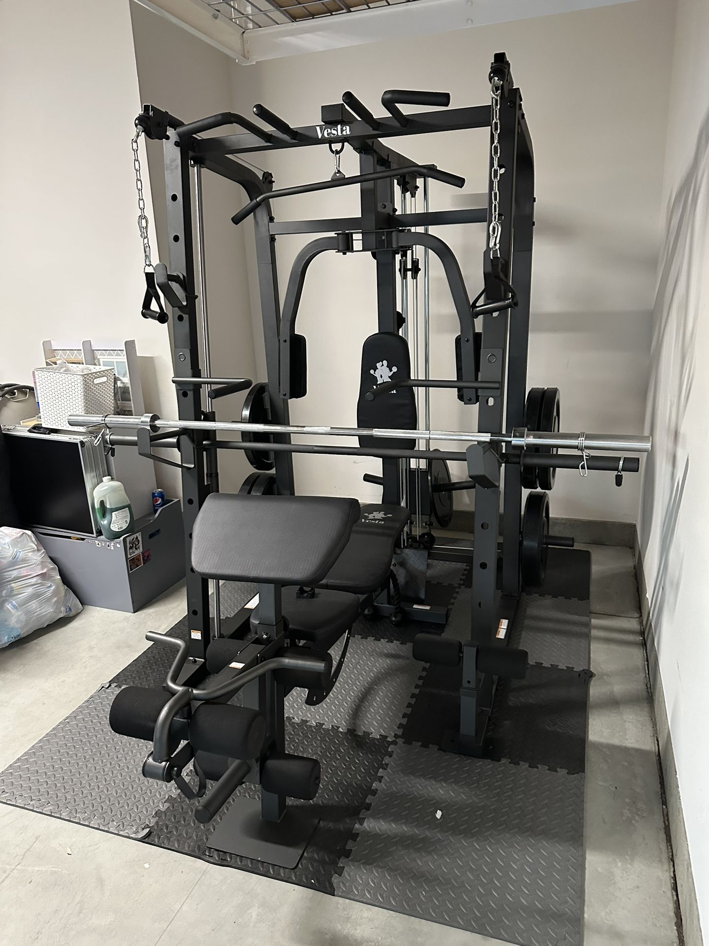 Vesta Fitness Smith Machine 1001 w/Bench Attachment | 230lb Bumpers Olympic Weights | 7ft Olympic Bar | Fitness | Gym Equipment | FREE DELIVERY 🚚