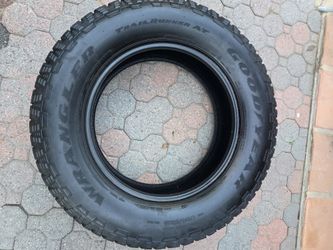 Goodyear Wrangler TrailRunner LT 275/65R20