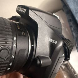 Nikon D3500