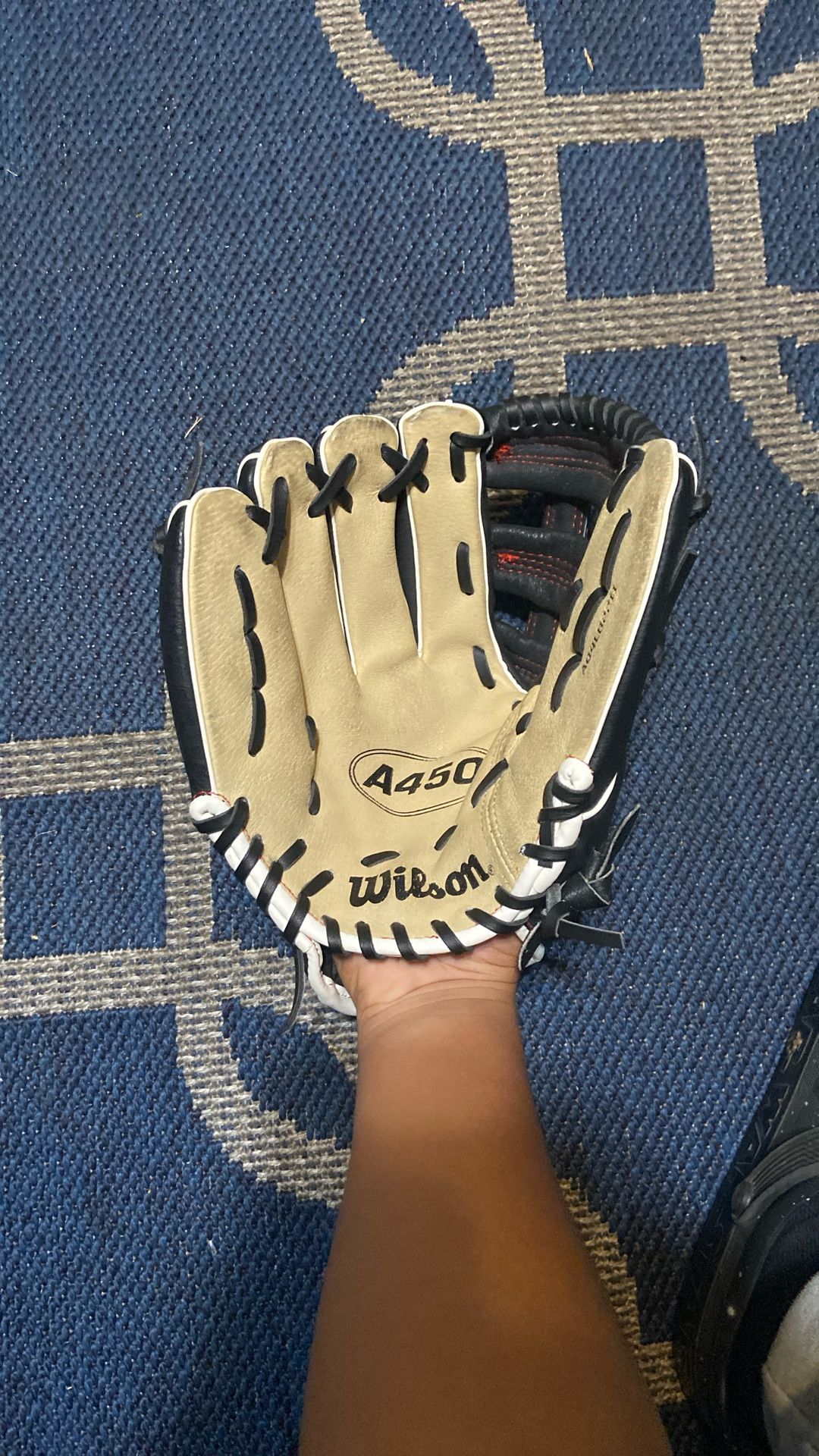 Wilson Right Hand Glove