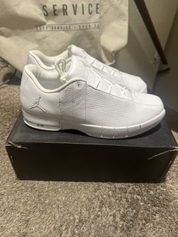 Air Jordan TE 2 Low sneakers in a white and pure platinum