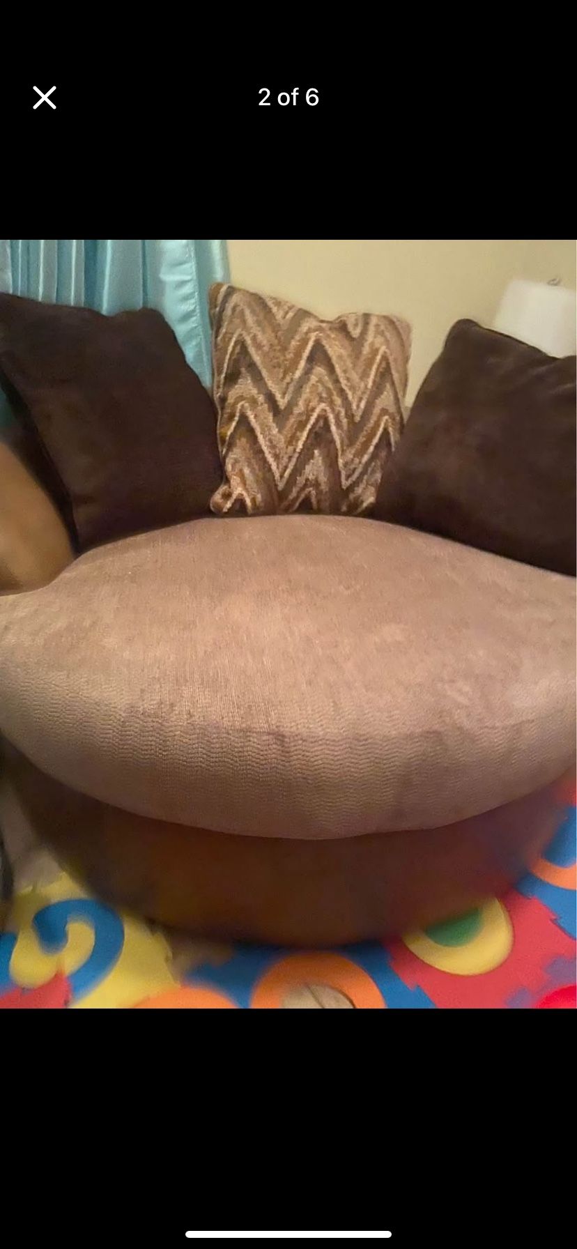 Large Swivel Chair