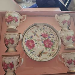 Grace's Teaware. Set Of  6    2 Boxes