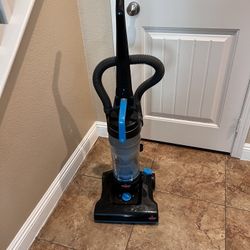 Lightweight Vacuum Cleaner 