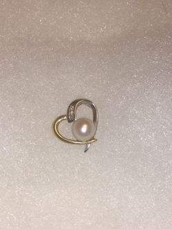 Heart pendant - gold