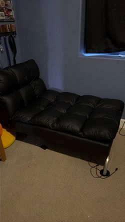 Chaise lounge chair