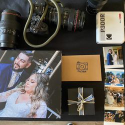 Wooden Usb With Your Wedding Day Video and photos 
