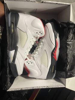 Air Jordan 5 Retro
