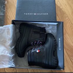 GIRlS' TOdDLER TOMMY HILFIGER DUCK BOOTS