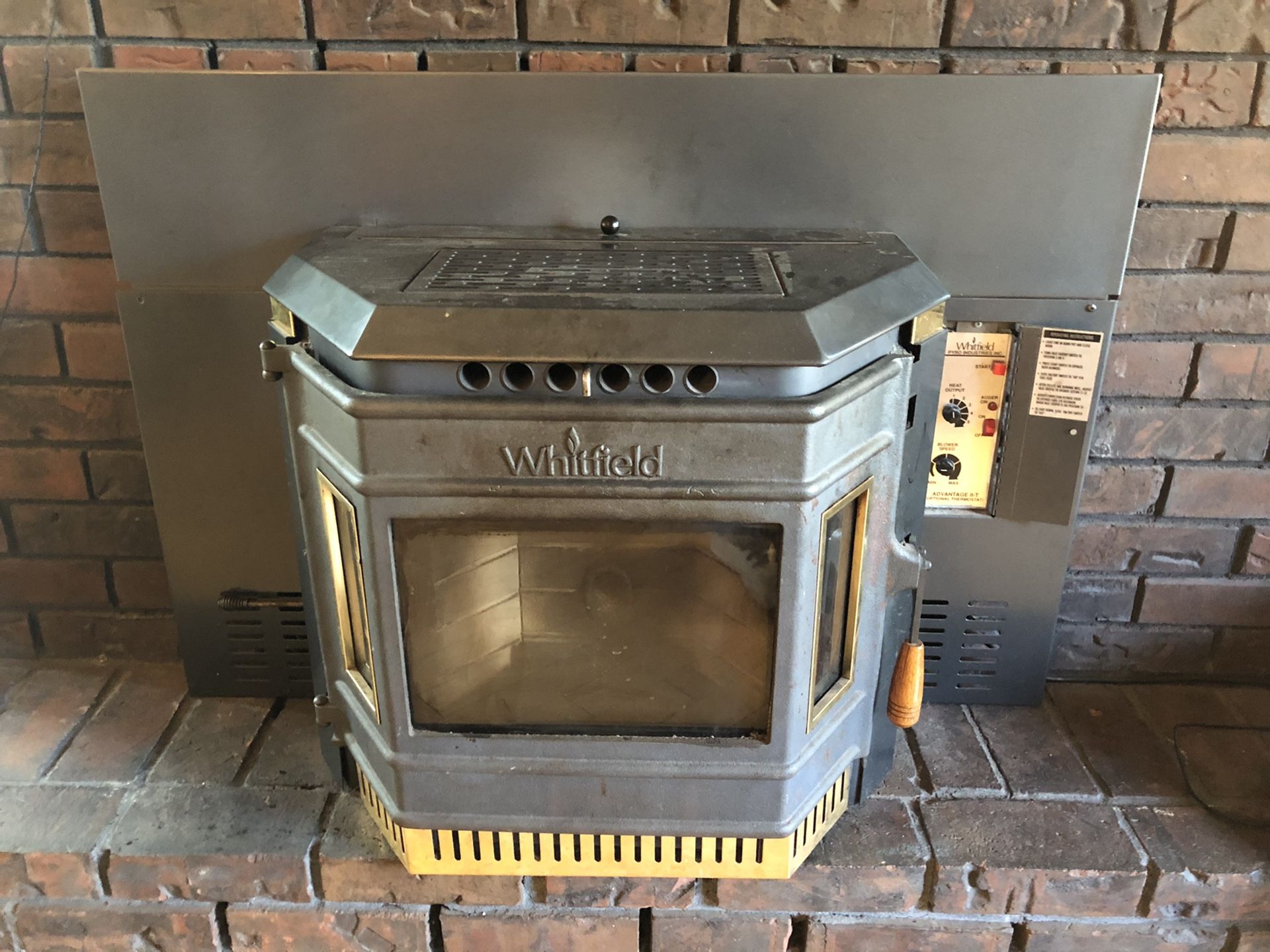 Whitfield Pellet Stove for Sale in Rocklin, CA - OfferUp