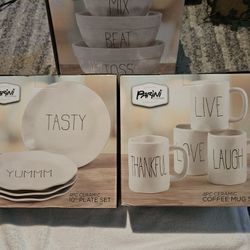 4 MUGS, 3 BOWLS 4 PLATES CERAMIC KITCHEN SET