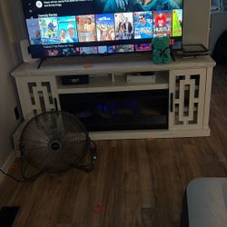 Fire Place Tv Stand 