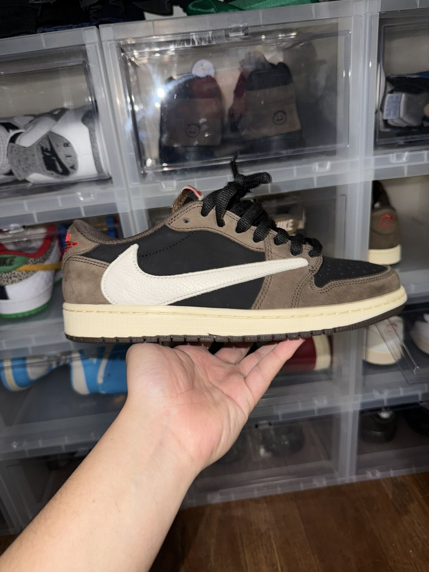 Jordan 1 Retro Low OG SP 'Travis Scott Mocha'
