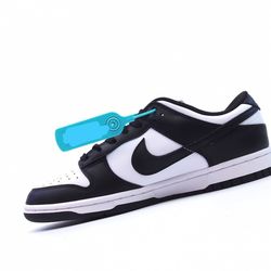 Nike Dunk Low White Black Panda 143