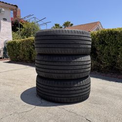 (3) 225/40R19 Tires 