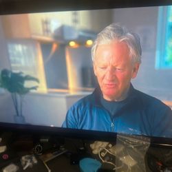 VIZIO - 32" Class D-Series LED 1080p Smart TV