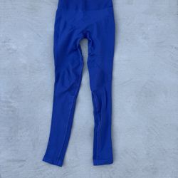 Blue high-waisted leggings Lululemon see measurements