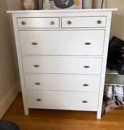 IKEA Hemnes dresser - 6 drawer - like new