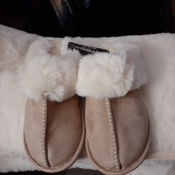 Slippers