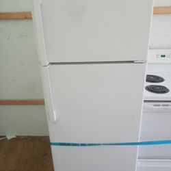 Ge Refrigerator 