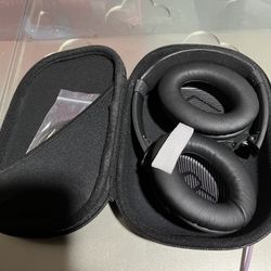 New Bose Quiet Confort 35