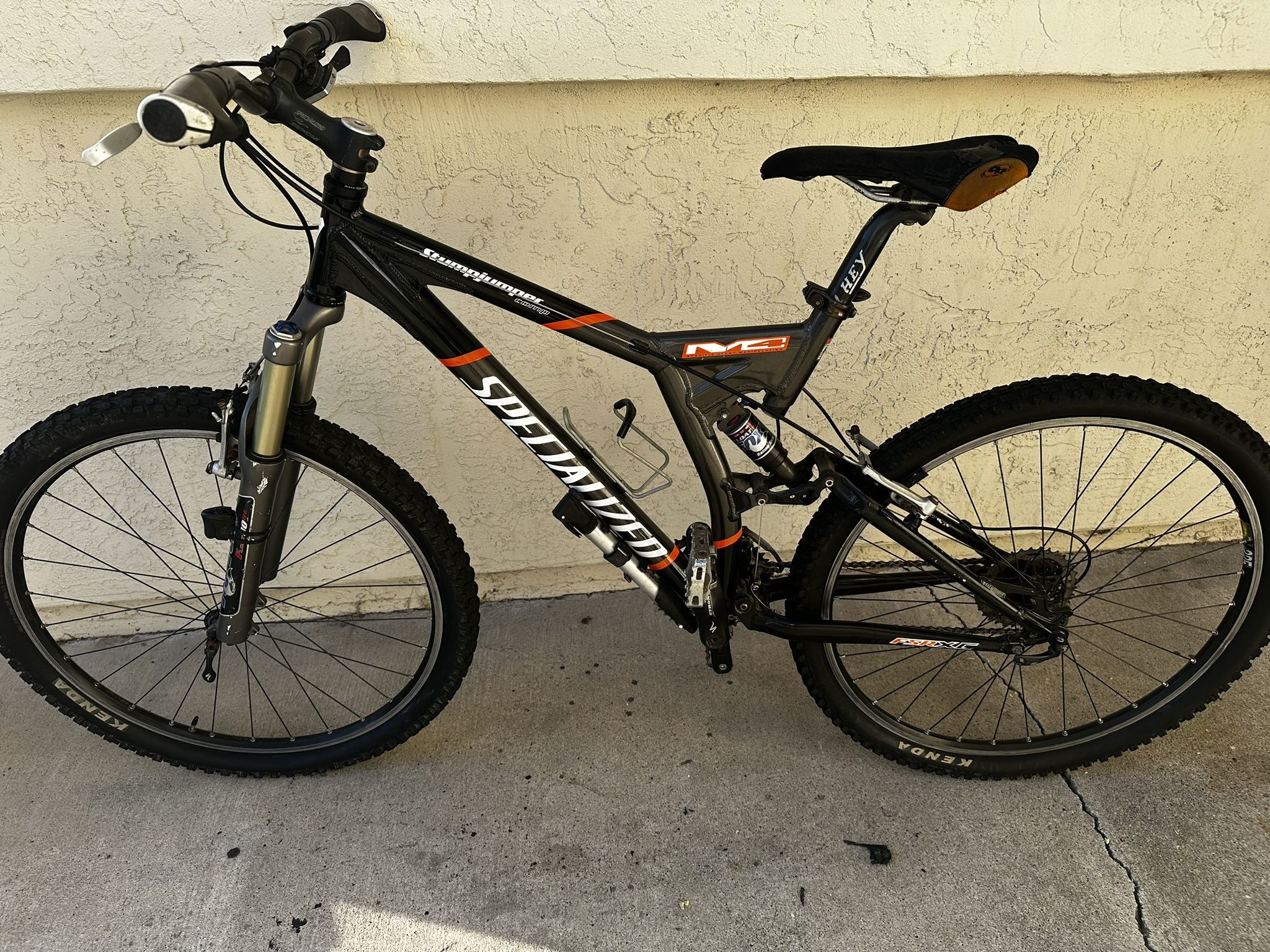 Specialized Stump Jumper FSR M4 Bike
