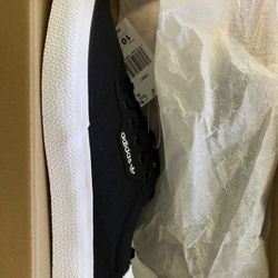 Adidas Shoes – Model B22706 Size 10