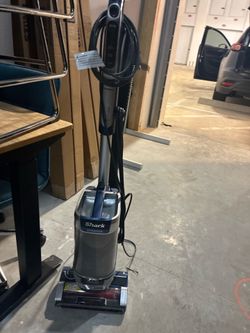 Vacuum shark