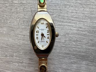 Vintage Express Ladies Oval Watch - New Battery - Stretch Band