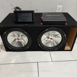 2 12” Kicker Cvr / Pioneer Indash / 1000 Amp 