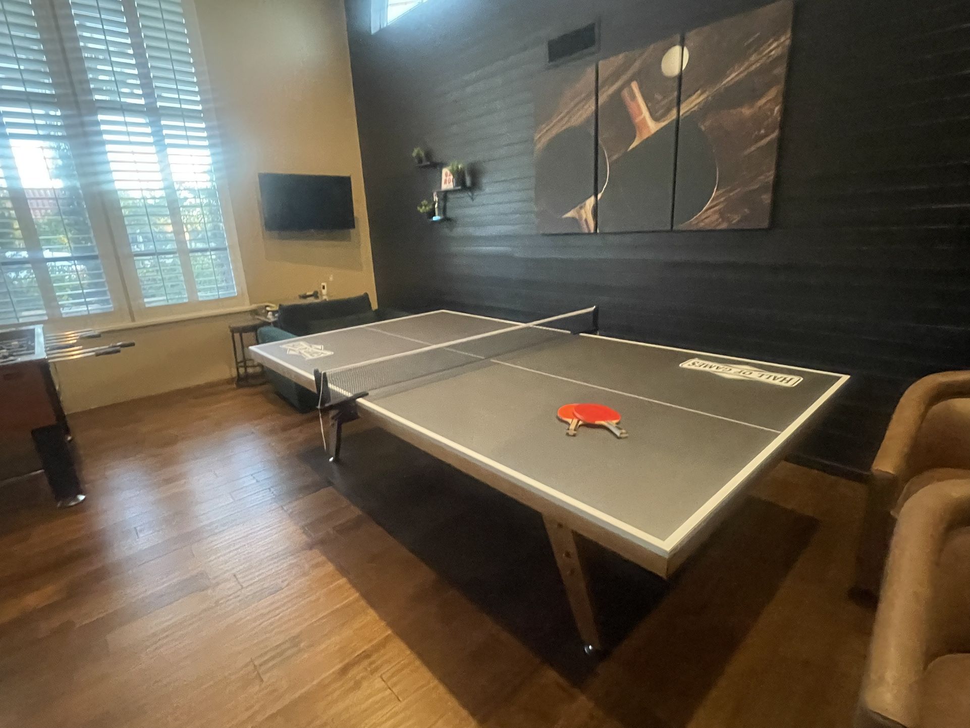 Ping Pong Table - Hall Of Games 