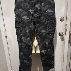 Lee Men's Wyoming Cargo Pant size 38 by 32