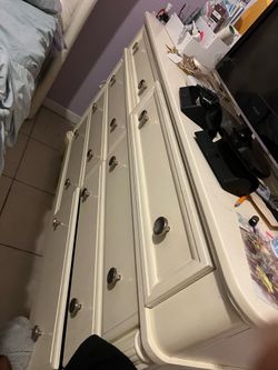 Dresser & night stand