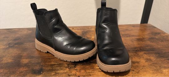 Girls Boots